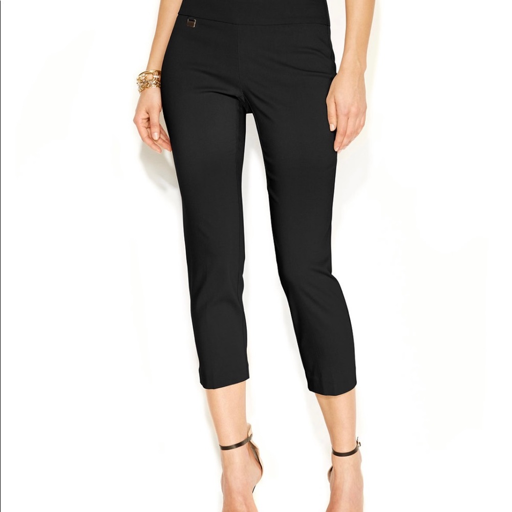 Alfani Tummy Control Pull-On Capri Pants; Size: 4R